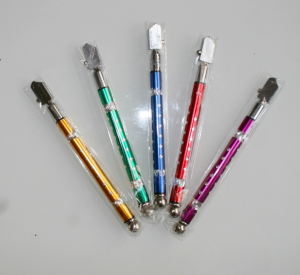 Dao cắt gạch kính HM122